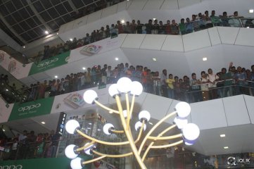 Eedu Gold Ehe Movie Team At CMR Mall In Vizag